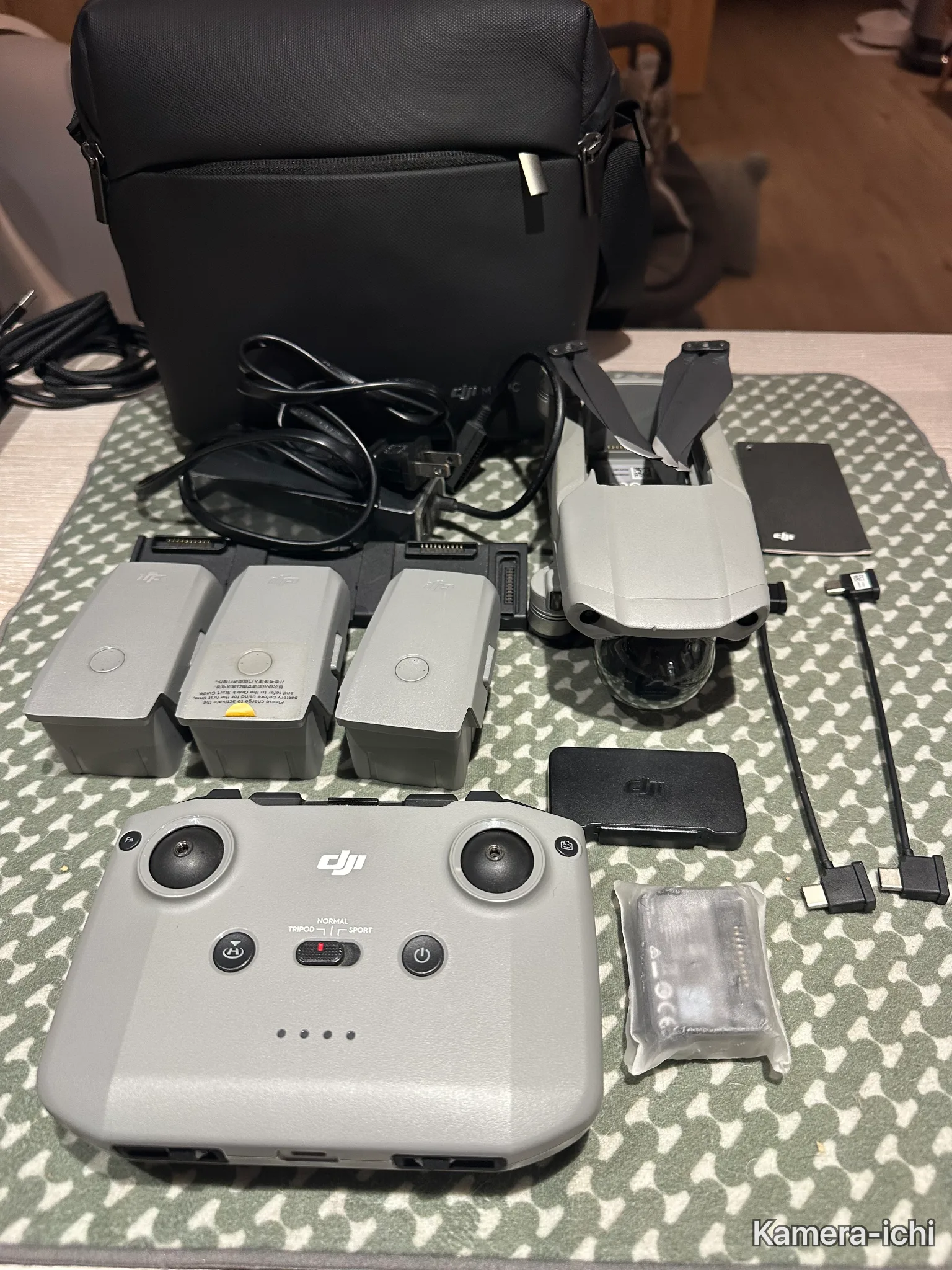 DJI Air2 暢飛套裝三電（公司貨/過保） 二手空拍機商品照片